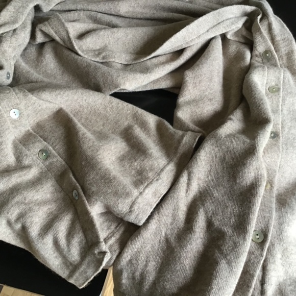 Cashmere shrug or scarf.. large and in charge!! Soft, soft.. - Picture 5 of 5